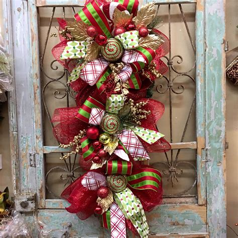 Christmas Swag Christmas Wreath Door Swags Christmas Decor | Etsy | Christmas wreaths, Christmas ...