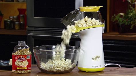 Dash hot air popcorn popper. 8 Best Hot Air Popcorn Popper - The Kitchen Pot