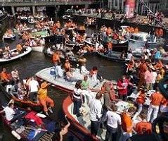Sloep Huren Amsterdam En Zelf Varen Bij Boaty Bootverhu Canal Tour