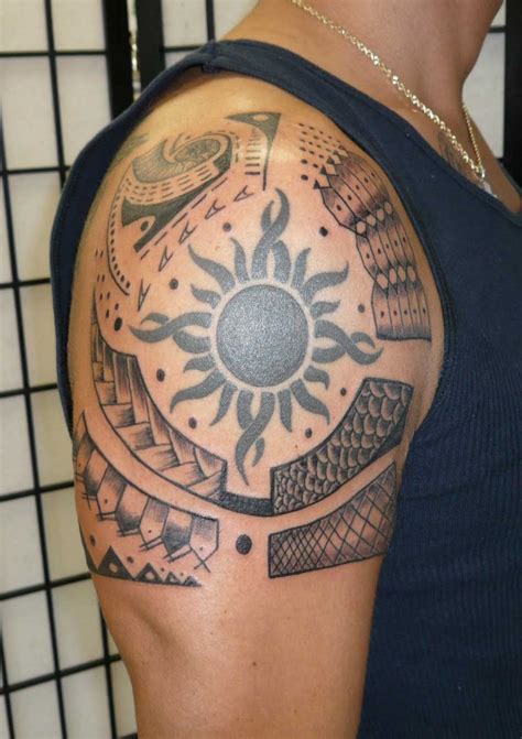 Polynesian tattoos provide tattoos lovers with a way of experiencing their identity and personality in such a distinct and artistic way. Polynesian Tattoos Designs, Ideas and Meaning | Tattoos ...