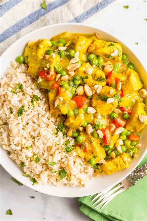 In a large mixing bowl, combine the chicken with the onion, scallions, garlic, cilantro, curry powder, thyme, parsley, salt, and pepper. 20-minute coconut chicken curry - Family Food on the Table