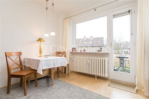 Möblierte Wohnung In Hamburg Groß Borstel Mit Balkon Und Eigenem Pkw
