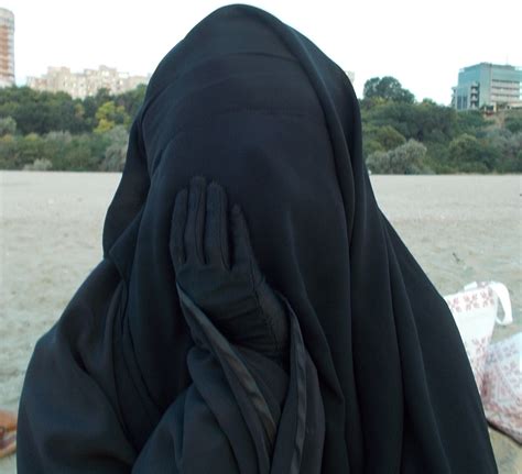 Seyyida Ay E Ero Lu Niqab Burqa Veils Masks