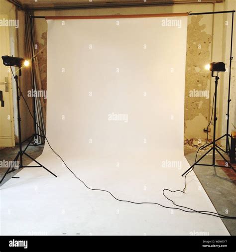 Small Studio Shoot Hi Res Stock Photography And Images Alamy