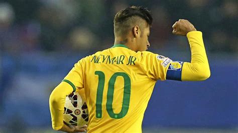 Brazilian footballer neymar hd wallpapers. Pele confident Neymar can lead Brazil at World Cup ...