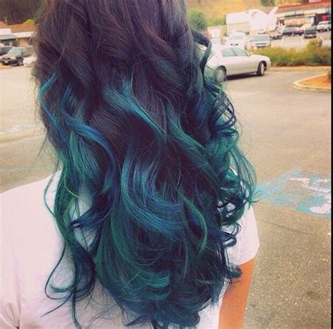 I Like The Fading Into A Natural Color Hair Styles Blue Ombre Hair
