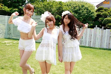 Minami Takahashi Japanese Sexy Idol Sexy White Dress Group Photo Shoot Outdoor