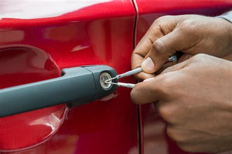 How To Open Locked Car Door With Tennis Ball