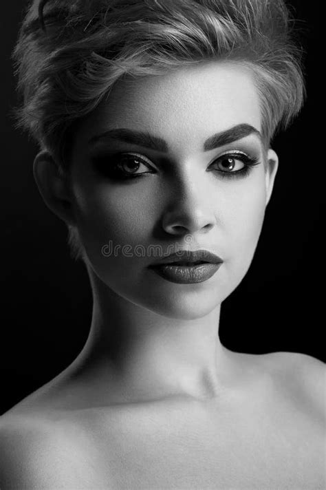 Monochrome Beauty Shots Of An Elegant Woman In A Hat Stock Photo