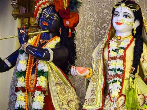 1227+ Radha Krishna HD Wallpaper Download For Mobile ... 17 lord krishna images free download.