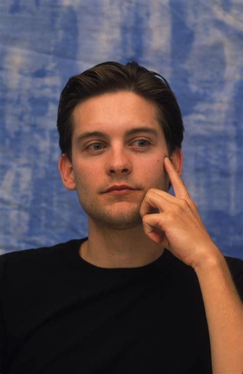 picture of tobey maguire