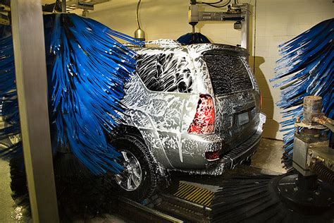 Watch The Most Disastrous Car Wash Youll Ever See