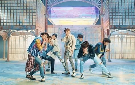 G# c love you so mad love you so mad. BTS's "Fake Love" MV Sets New Record With 60 Million Views ...