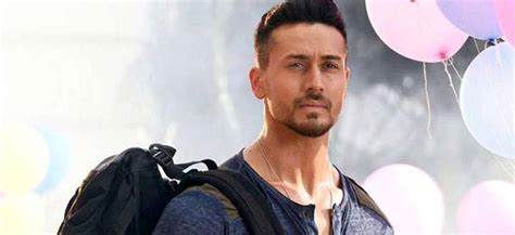 Baaghi 2 Box Office Collection Tiger Shroff S Action Drama To Cruise