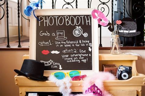 Wedding photo booths to remember your special day. You have to see this gorgeous vintage themed wedding! | Vintage wedding theme, Diy photo booth ...