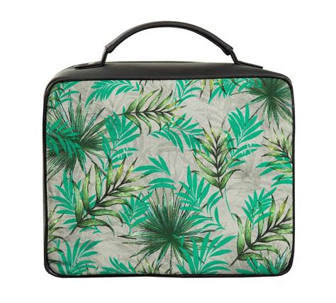 Find here makeup case, makeup container manufacturers, suppliers & exporters in india. Buy Designer Cosmetic Bag | Makeup Organizer | India Circus