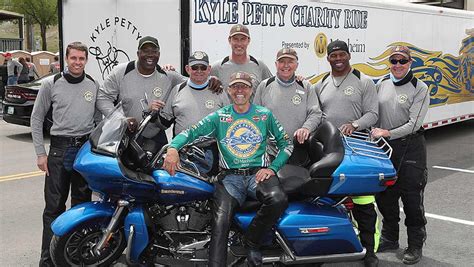 This is a nascar race, and you want the whole world to see how much you're enjoying it, right? 'Americana Tour' planned for Kyle Petty Charity Ride ...