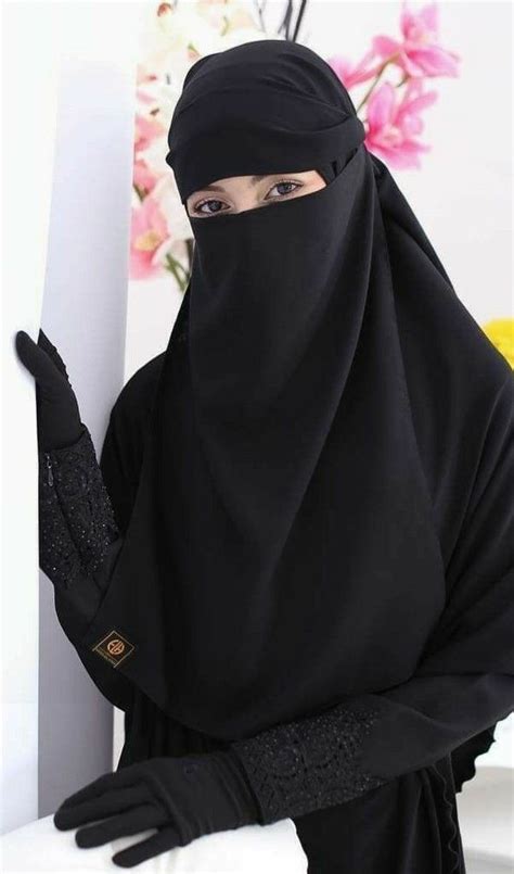 Pin By Mehdi On Hijab Musulman Niqab Niqab Fashion Beautiful Hijab