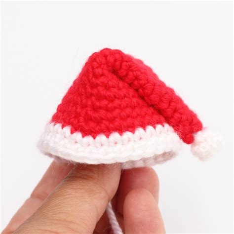 Mini Santa Amigurumi Free Crochet Pattern Loops And Love Crochet