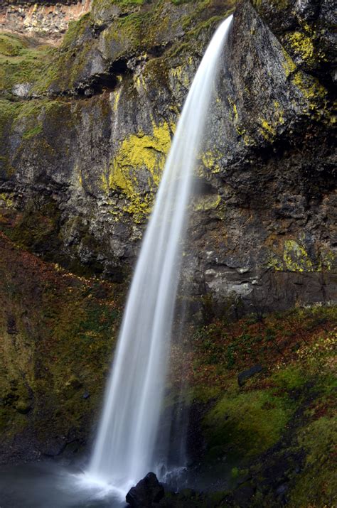 Waterfall In The Columbia River Gorge Waterfall Beautiful Places