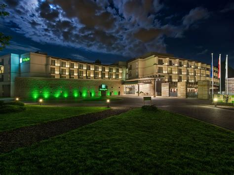Holiday inn dresden in dresden at stauffenbergallee 25 a 01099 de. Hotels Near Warsaw: Holiday Inn Hotel Warsaw - Jozefow