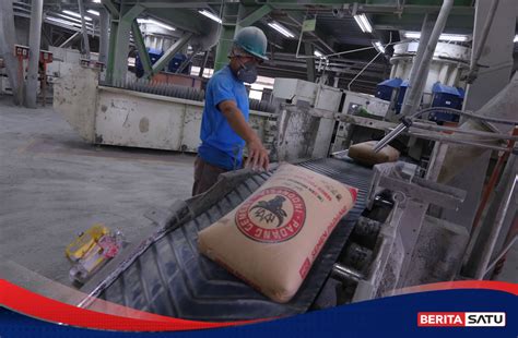 Pabrik Semen Indonesia Terapkan Prinsip Green Industry