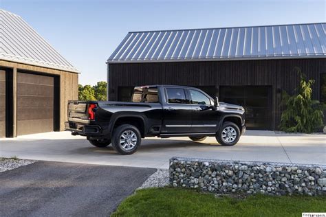 Chevrolet Silverado 2500 Hd Iv T1xx Facelift 2024 Crew Cab