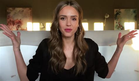 Jessica Alba Drops Beauty Interview Series On Newly Launched Youtube Channel Tubefilter