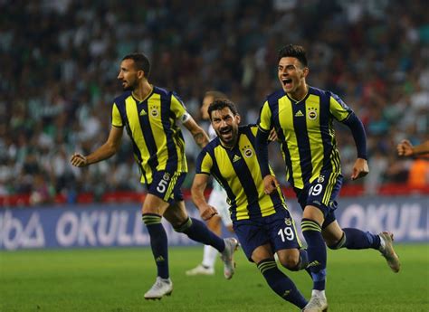 Gs maçı hangi kanalda canlı yayınlanacak? Fenerbahçe maçı hangi kanalda canlı yayınlanacak? (Dinamo ...