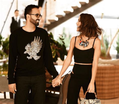Charles michael chuck lorre (/ˈlɔːri/; Camila Coelho Bio, Affair, Married, Husband, Net Worth ...
