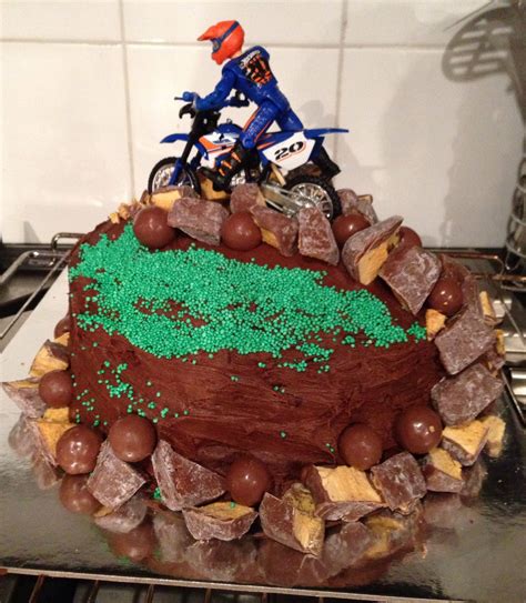 Some of the technologies we use are necessary for critical functions like security and site integrity, account authentication, security and privacy preferences, internal site usage and maintenance data, and to make the site work correctly for browsing and transactions. Motorbike cake | Motorbike cake, Bike cakes, Motorcycle ...