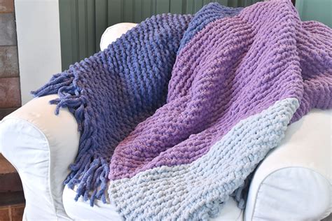Knit A Chunky Blanket With Jumbo Weight Yarn And Garter Stitch Color