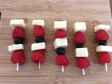 Red White And Blue Berry Cheese Bites Easy Th Of July Appetizer Recipe