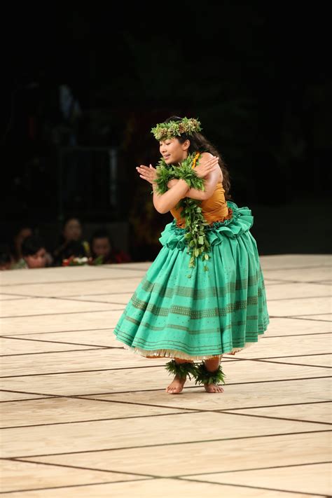 2015 Miss Aloha Hula Gallery Merrie Monarch