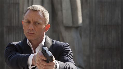 Daniel Craigs James Bond Movies Are So Boring