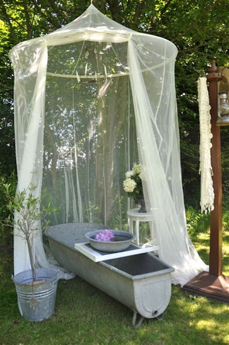 Diy mosquito net for doors and windows at home. 40 Cute And Practical Mosquito Net Ideas For Outdoors - DigsDigs