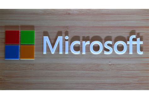 Microsoft Logo shaped under-display camera will feature on Surface ...