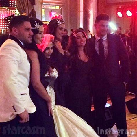 Snooki Wedding Photos With Entire Jersey Shore Cast Minus The Situation
