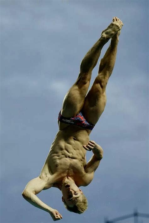Swimming relies on the nearly neutral buoyancy of the human body. Jack Laugher @Getty Images | Jack laugher, Swimming diving ...