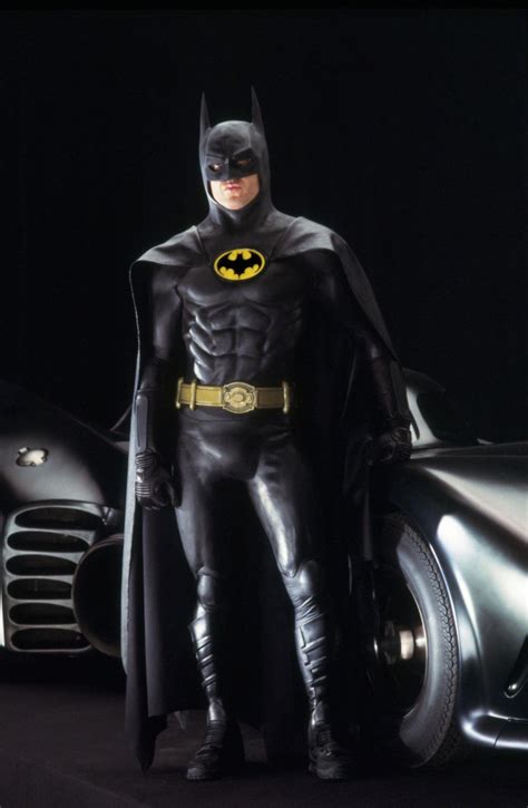 Batman Michael Keaton Batsuit Revealed For The Flash Cosmic Book News