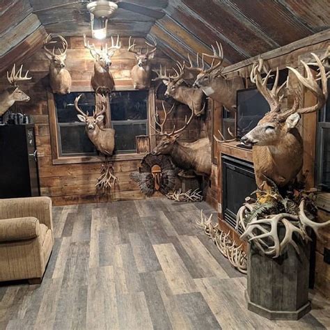 Whitetail Paradise On Instagram Who Else Has A Room Like This Repost