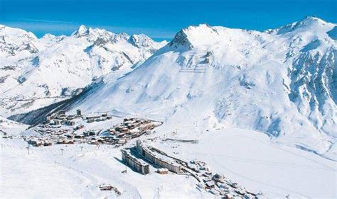 Tignes Hotel 2100 Book A Room At 2100 Meters Les Campanules Hotel