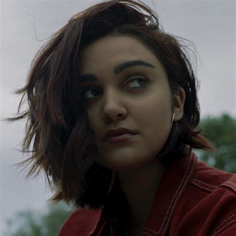 marvel s runaways star ariela barer on bringing gert to life and the power of representation