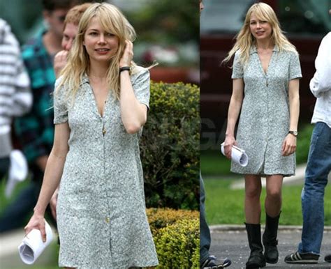 Photos Of Michelle Williams On The Set Of Blue Valentine In Pennsylvania Popsugar Celebrity