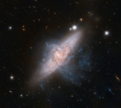 Images From The Hubble Telescope Planetary Nebula Ngc 5189 Aligned