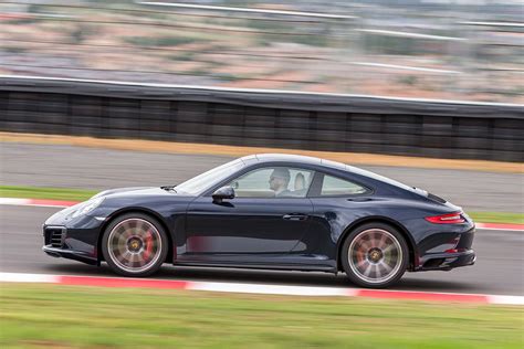 2016 Porsche 911 Carrera 4s Review First Drive Motoring Research
