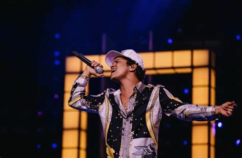 Bruno Mars Concert Hernandez Future Husband Punk Hooligan Inspiring People Concerts