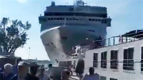 Venice Cruise Ship Crash Msc Opera Slams Into Wharf Au — Australias Leading News Site