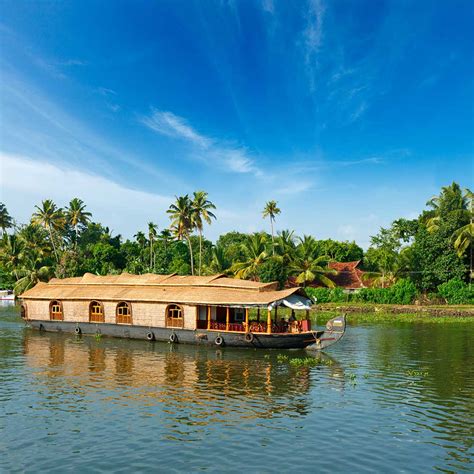 Honeymoon Tour In Kerala