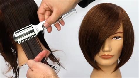 The Easiest Bob Haircut Ever With A Razor Youtube